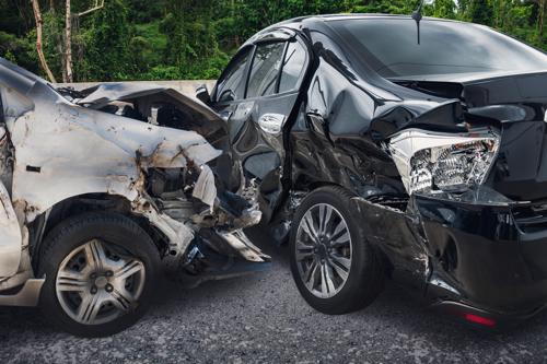 Contact a Rogers reckless driving accident lawyer at Keith Law Group.