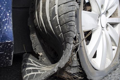 tire-blowout auto accidents